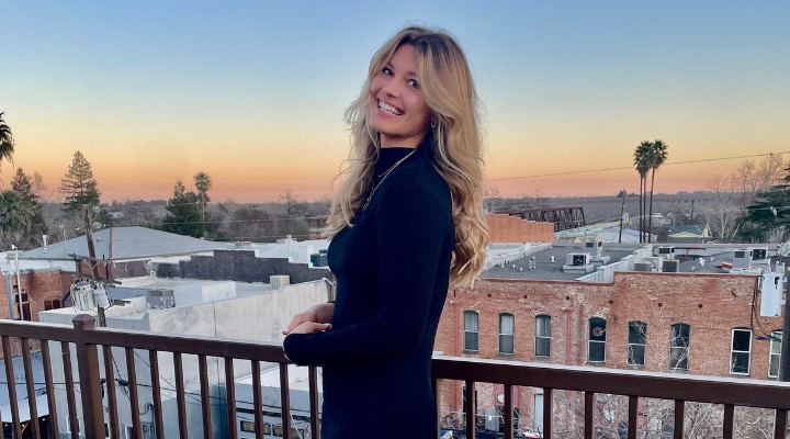 Headshot of Hailey Kenyon